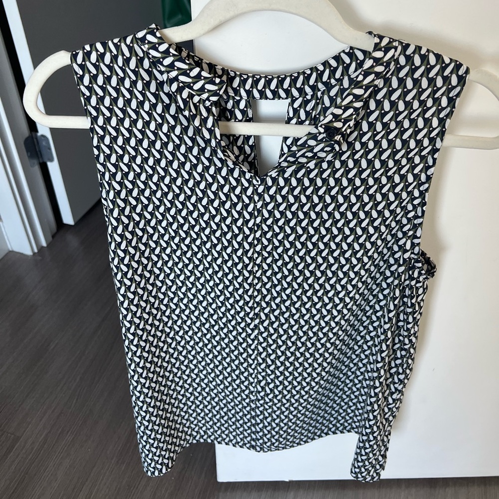 Loft medium petite blouse, white, navy, green